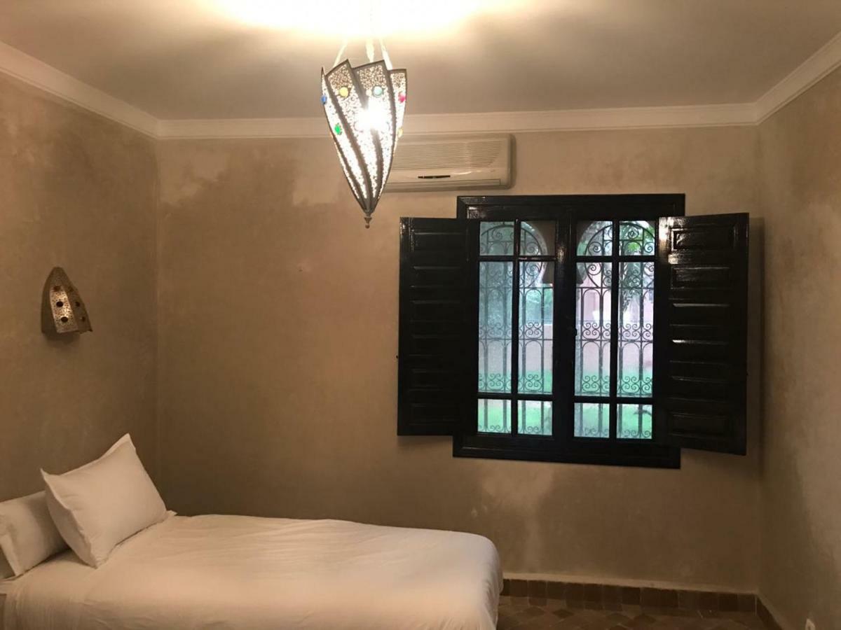Villa Avec Piscine A Marrakech マラケシュ エクステリア 写真